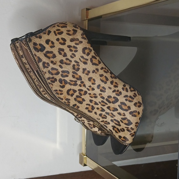 Carlos Santana women's veruca leopard print dress pumps size 7.5 - Picture 4 of 13